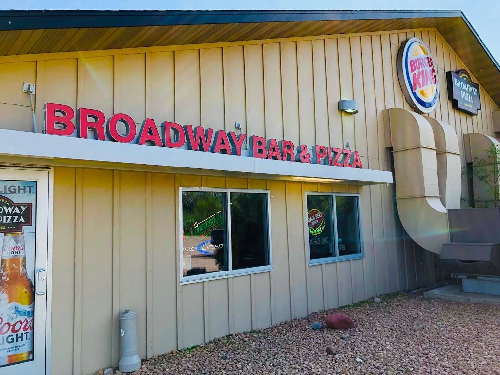 Broadway Pizza | restaurant | 9347 US-169, Garrison, MN 56450, USA | 3206922011 OR +1 320-692-2011