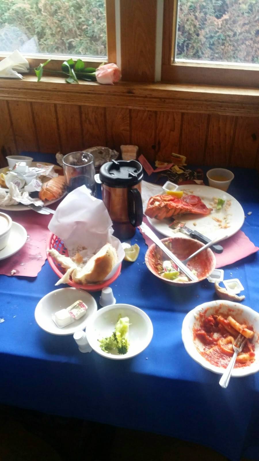 Anchor Inn | restaurant | 400 Ocean Gate Ave, Ocean Gate, NJ 08740, USA | 7322693510 OR +1 732-269-3510