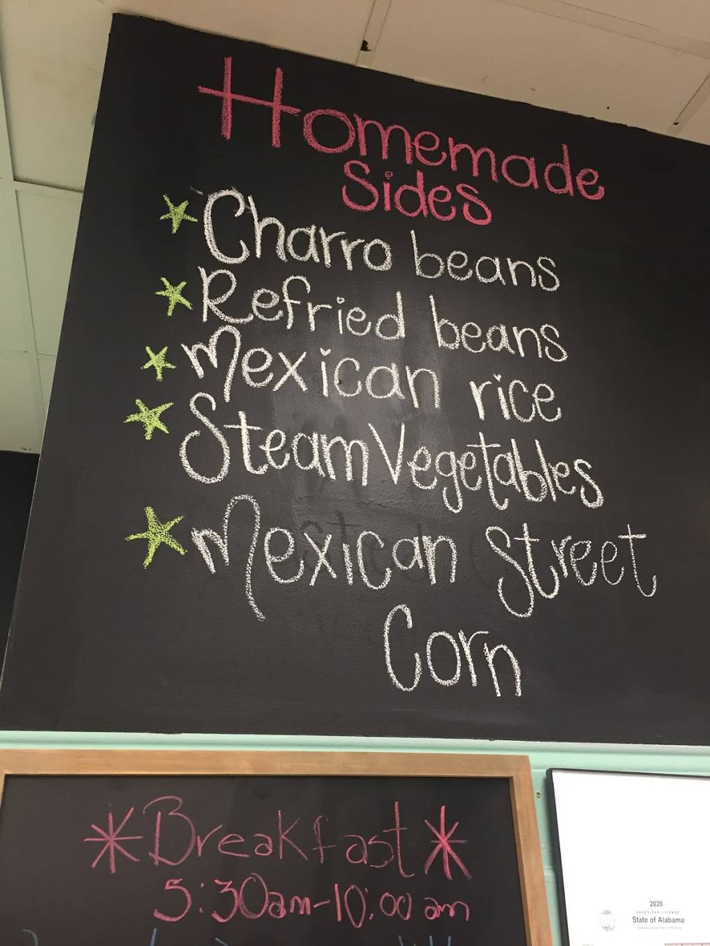 Naked Taco | restaurant | 2064 Hwy 72 E, Huntsville, AL 35811, USA | 2569455677 OR +1 256-945-5677