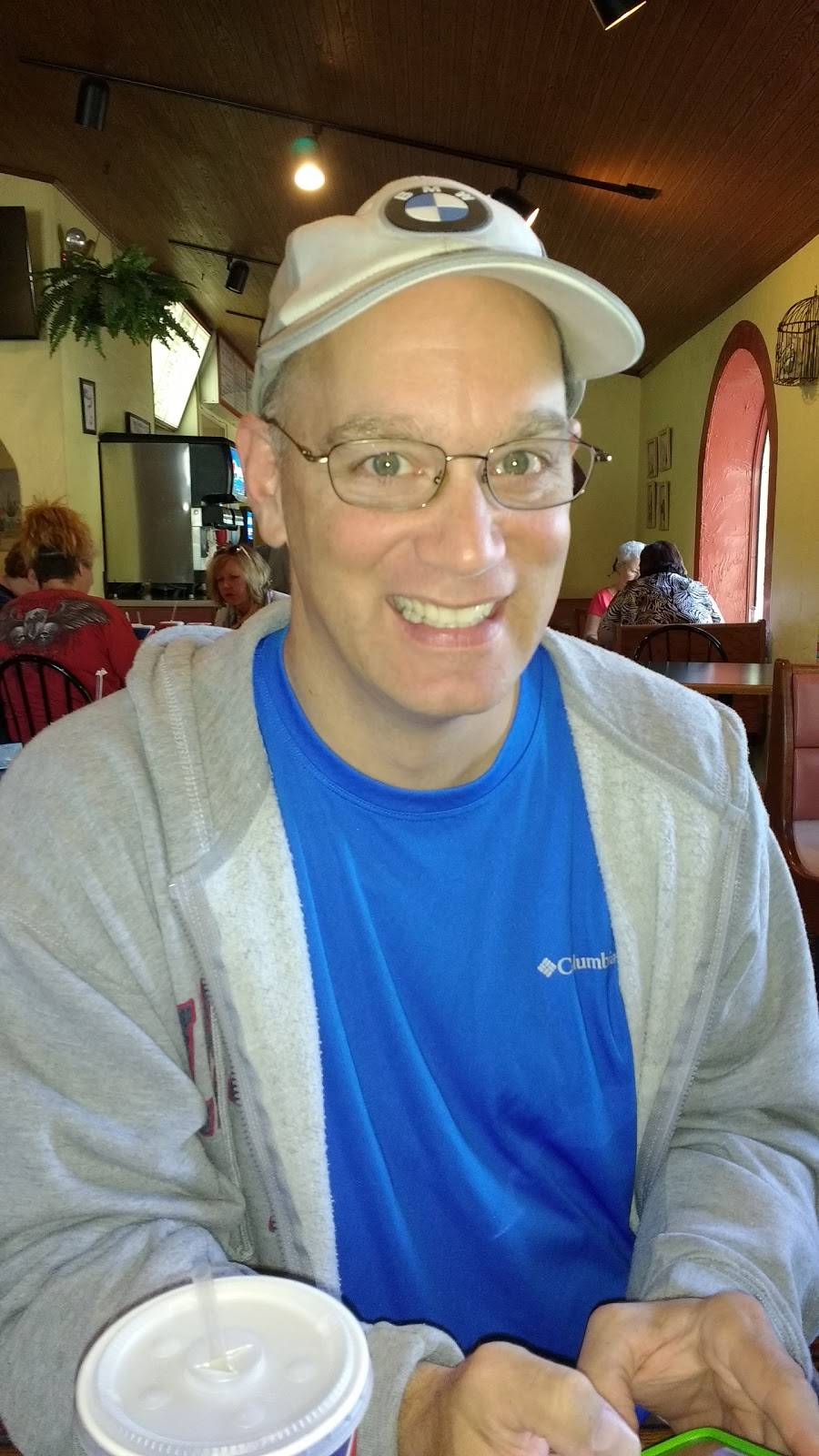 Wings Olé | restaurant | 1486 Locust Ave, Fairmont, WV 26554, USA | 3043635264 OR +1 304-363-5264