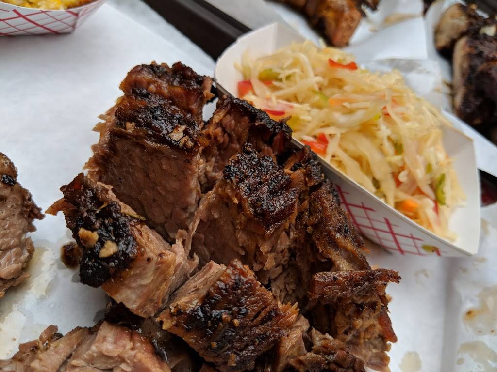 John Brown Smokehouse | restaurant | 10-43 44th Dr, Long Island City, NY 11101, USA | 3476171120 OR +1 347-617-1120