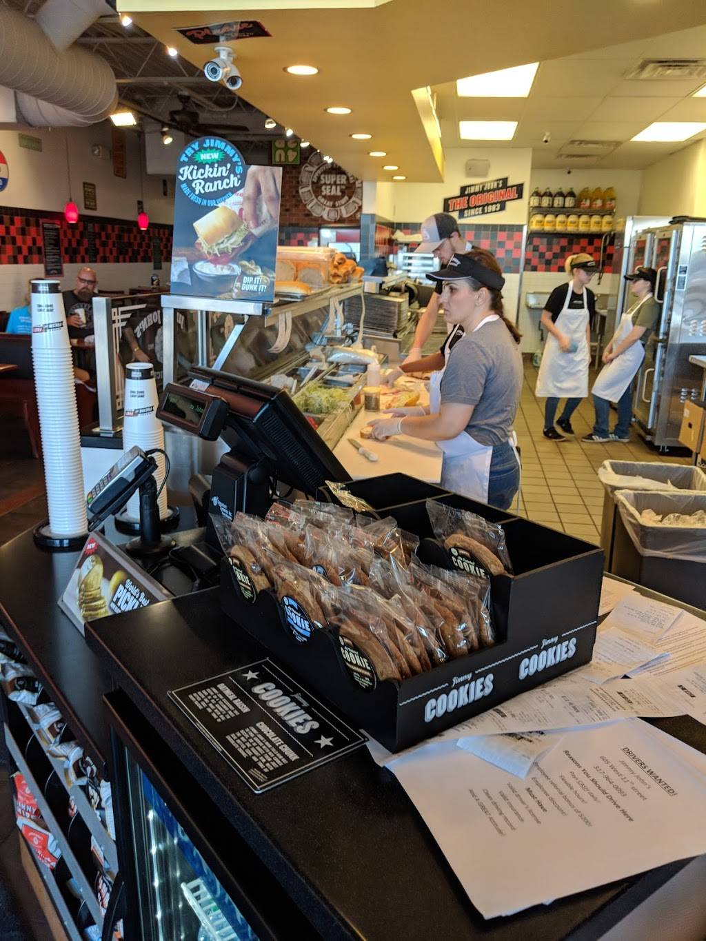 Jimmy Johns | meal delivery | 605 W 11th St, Indianapolis, IN 46204, USA | 3179640093 OR +1 317-964-0093