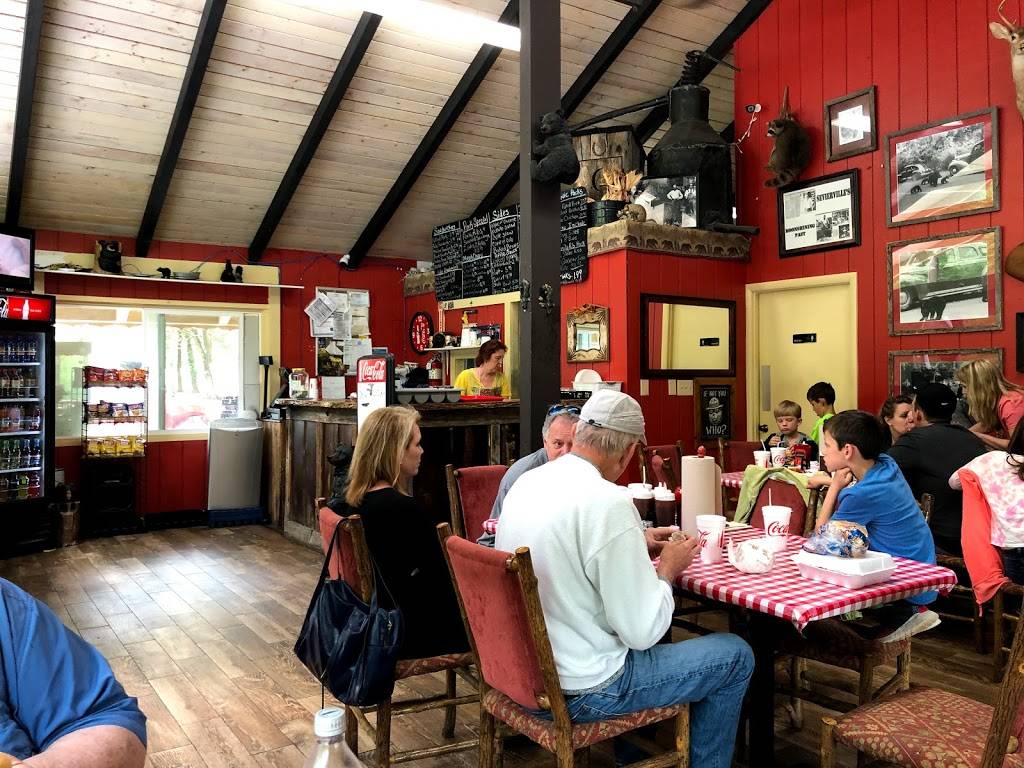 Hungry Bear BBQ #1 | restaurant | 2263 East Pkwy, Gatlinburg, TN 37738, USA | 8653258048 OR +1 865-325-8048