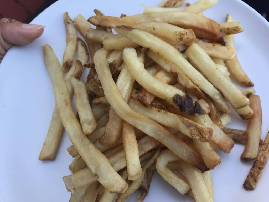 Wendys | restaurant | 5901 Ridge Ave, Philadelphia, PA 19128, USA | 2154823130 OR +1 215-482-3130