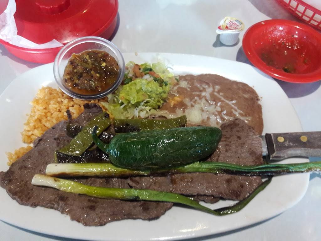 CAZADORA RESTAURANTE | restaurant | 70 W Stockton St, Sonora, CA 95370, USA | 2095324000 OR +1 209-532-4000