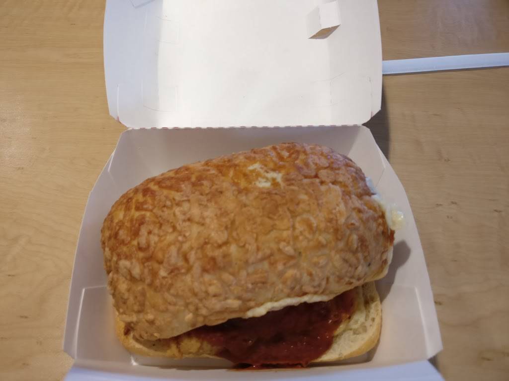 Dairy Queen Grill & Chill | restaurant | 401 TN-52, Portland, TN 37148, USA | 6153255828 OR +1 615-325-5828