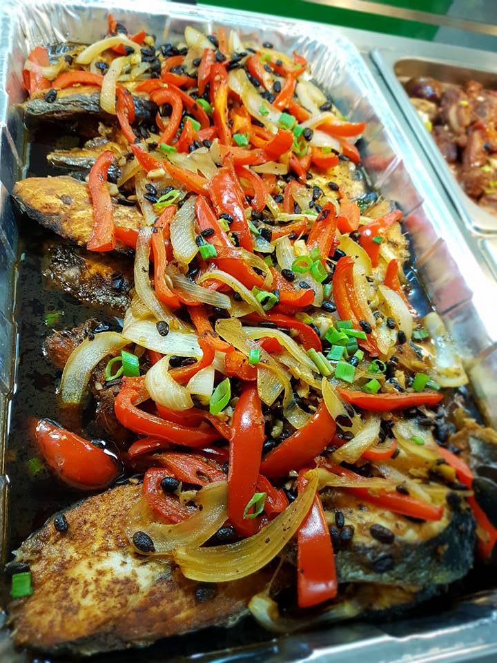 RL Carenderia | restaurant | 1860 Eglinton Ave W, York, ON M6E 3G6, Canada | 6475637319 OR +1 647-563-7319