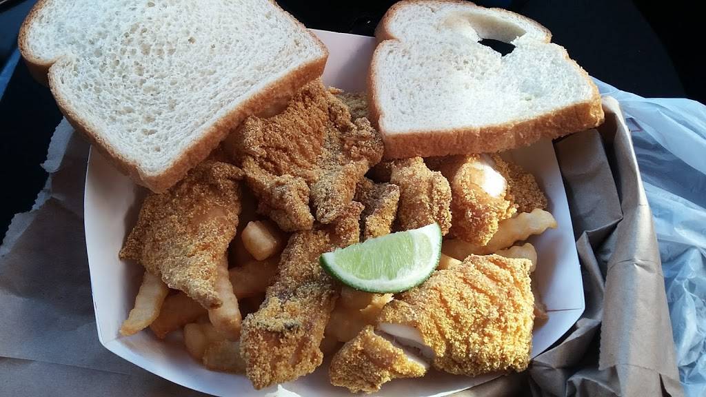 Louisiana Famous Fried Chicken | restaurant | 4008 MacArthur Boulevard, Oakland, CA 94619, USA | 5103281144 OR +1 510-328-1144