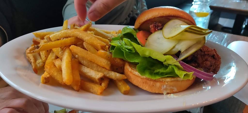 Mason Jar Ranch | restaurant | 2241 W Esplanade Ave, San Jacinto, CA 92582, USA | 9516545530 OR +1 951-654-5530