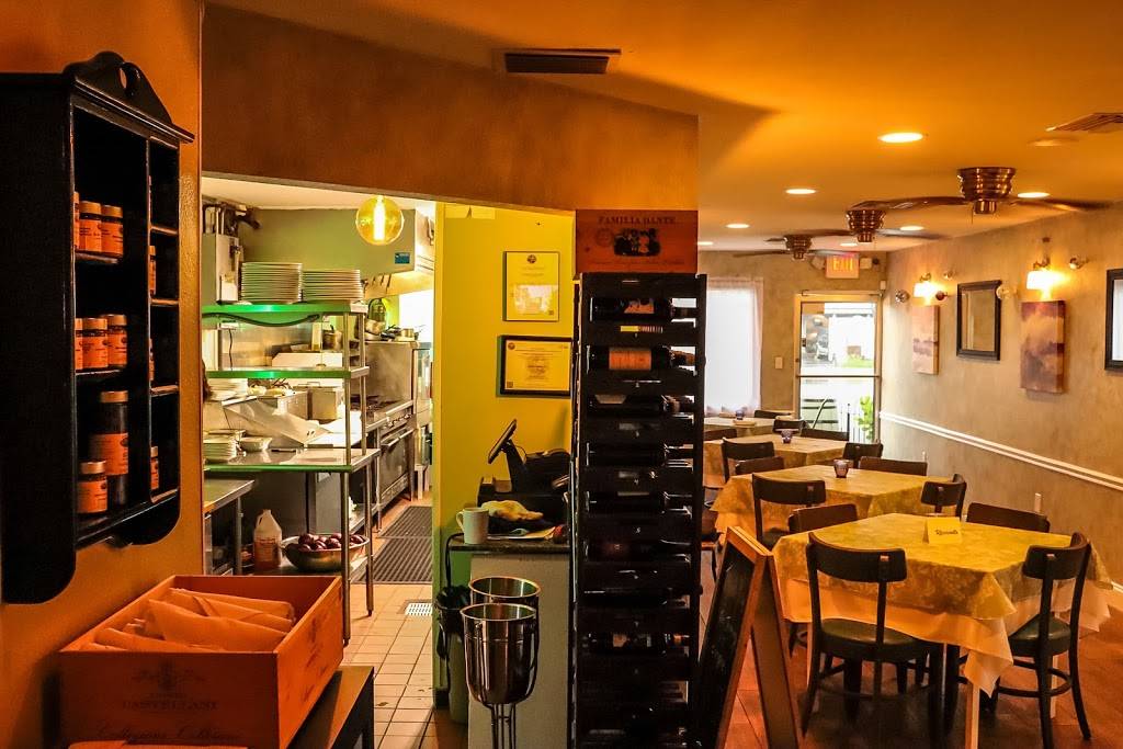 Pesto | restaurant | 8799 Cortez Rd W, Bradenton, FL 34210, USA | 9412014167 OR +1 941-201-4167