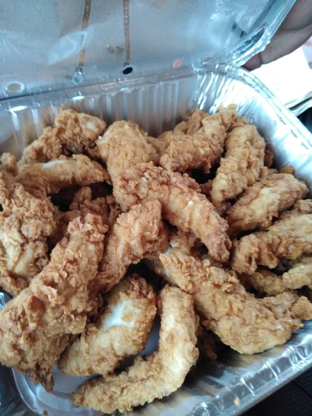 Raising Canes Chicken Fingers | meal takeaway | 651 S Telshor Blvd, Las Cruces, NM 88011, USA | 5755225207 OR +1 575-522-5207