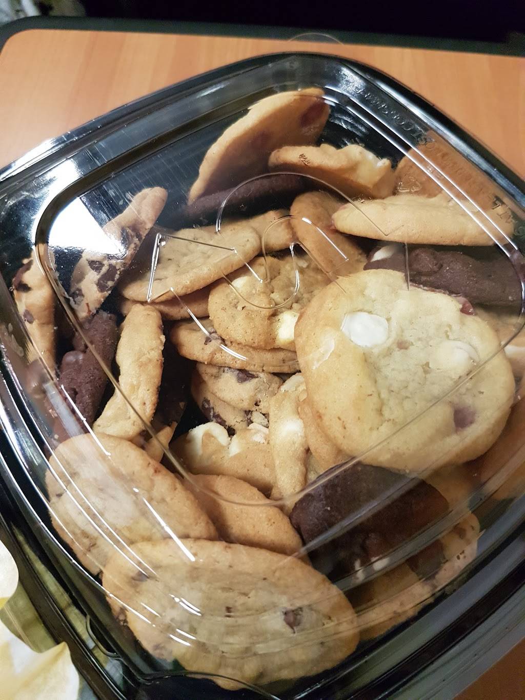 Subway | restaurant | 825 Southdale Rd W Unit #03, London, ON N6P 0C6, Canada | 5196521984 OR +1 519-652-1984