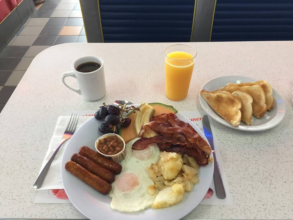 Restaurant La Belle Province | restaurant | 1001 Avenue Gilles Villeneuve, Berthierville, QC J0K 1A0, Canada | 4508361515 OR +1 450-836-1515