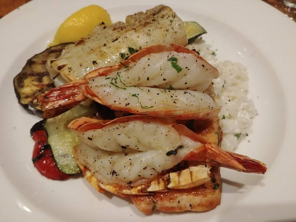 Mezza Notte Trattoria | restaurant | 11 Disera Dr, Thornhill, ON L4J 0A7, Canada | 9057070222 OR +1 905-707-0222