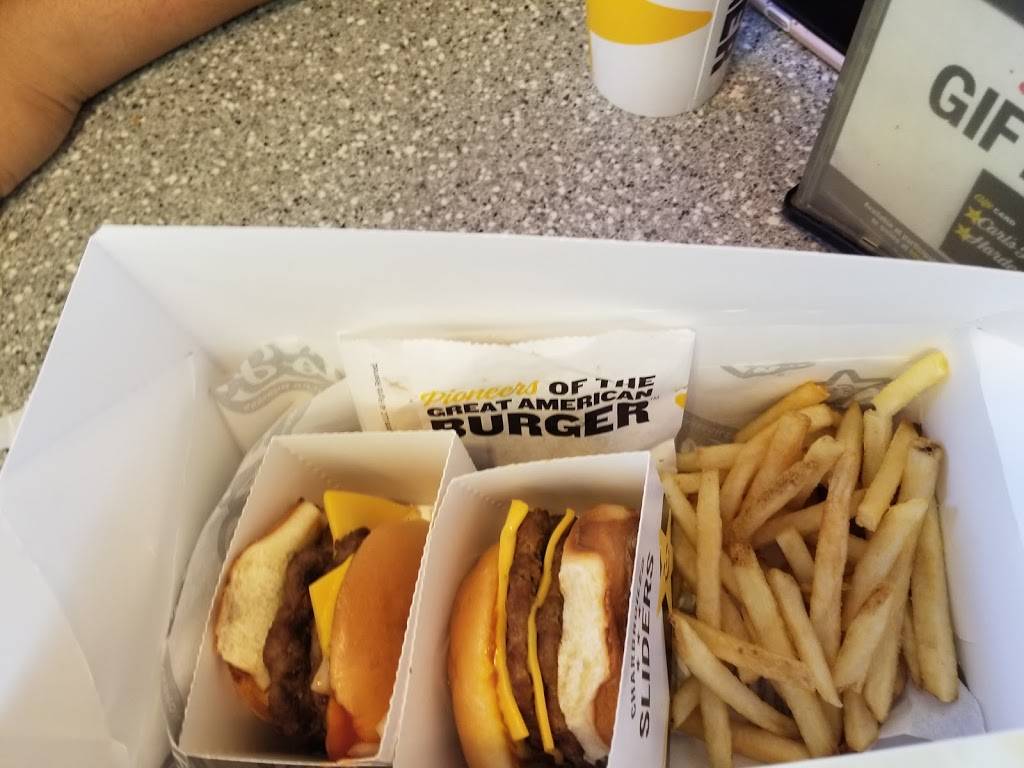 Carls Jr. | restaurant | 2521 W Commonwealth Ave, Alhambra, CA 91803, USA | 6264571133 OR +1 626-457-1133