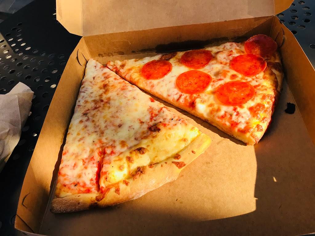 New Yorks Upper Crust Pizza | restaurant | 5613 Alton Pkwy #212, Irvine, CA 92618, USA | 9496531033 OR +1 949-653-1033