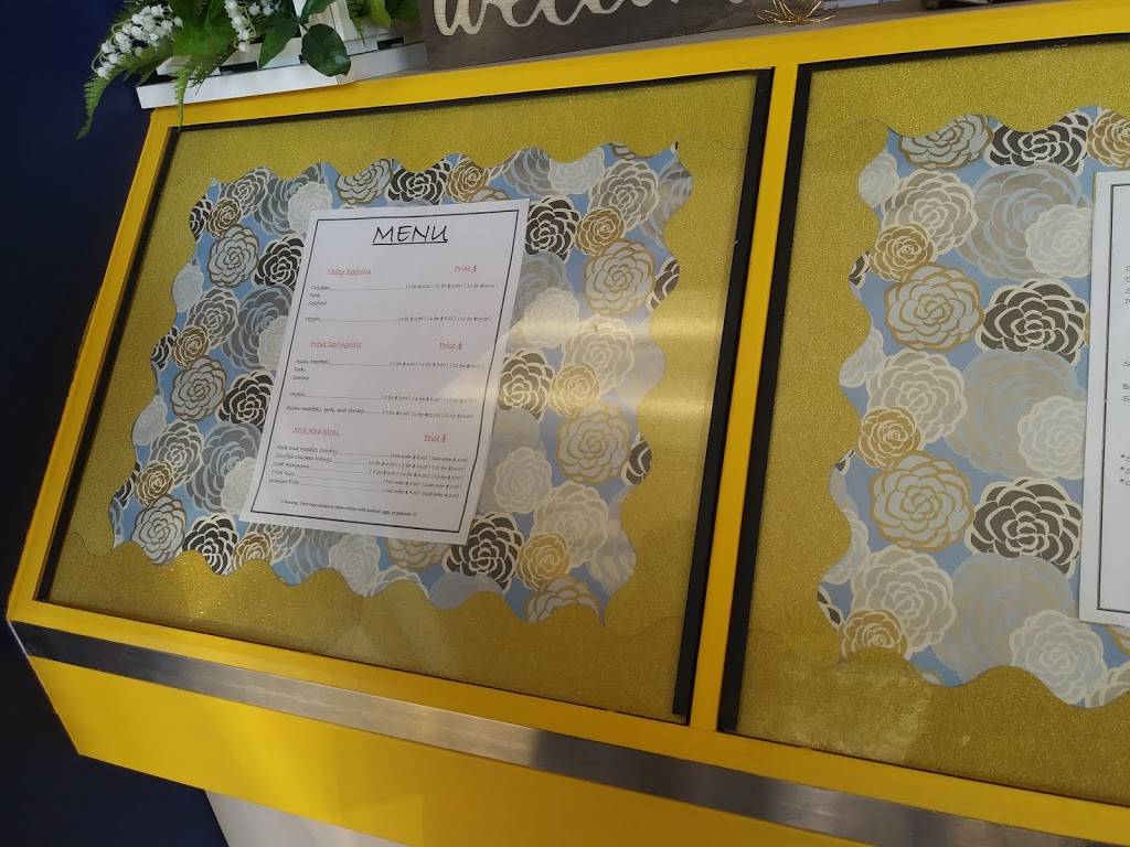 Golden Eggroll | restaurant | 1820 N Center St, Hickory, NC 28601, USA | 8285691189 OR +1 828-569-1189