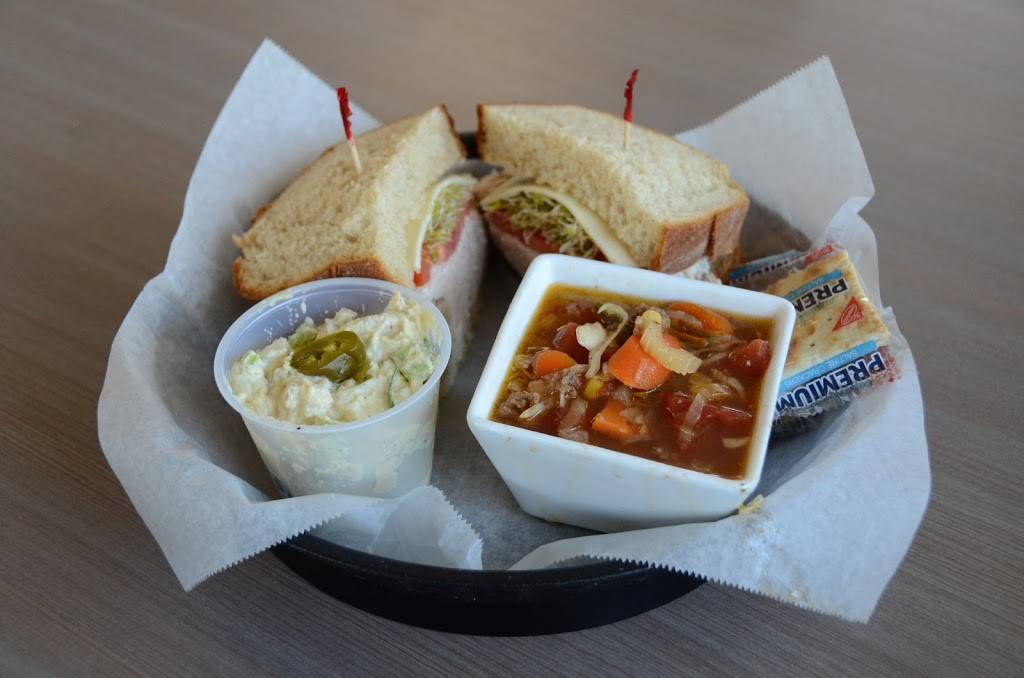 Waterfront Deli | restaurant | 1813 Kimberly Rd, Bettendorf, IA 52722, USA | 5633594300 OR +1 563-359-4300