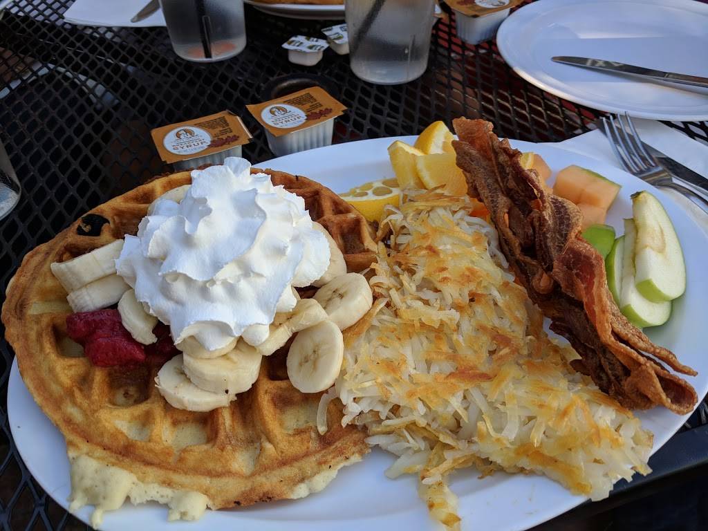 Living Room Cafe & Bistro | cafe | 2541 San Diego Ave, San Diego, CA 92110, USA | 6193254445 OR +1 619-325-4445