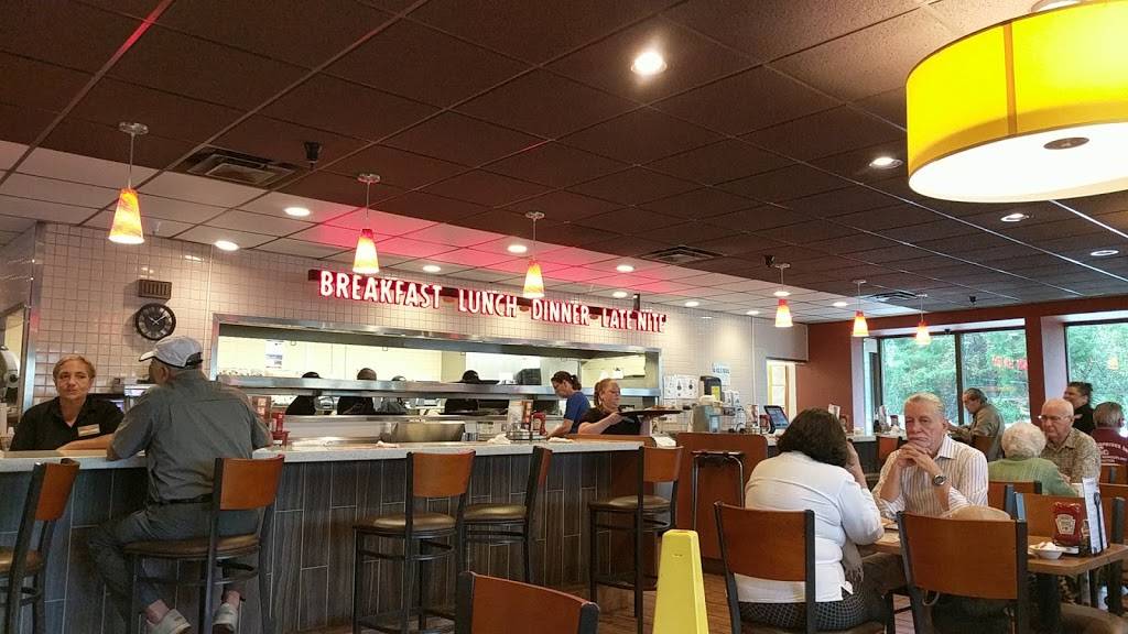 Dennys | restaurant | 7 Kings Hwy, Palm Coast, FL 32137, USA | 3864459000 OR +1 386-445-9000