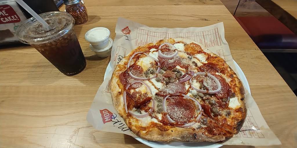 MOD Pizza | restaurant | 2682 Naglee Rd #120, Tracy, CA 95304, USA | 2092780056 OR +1 209-278-0056