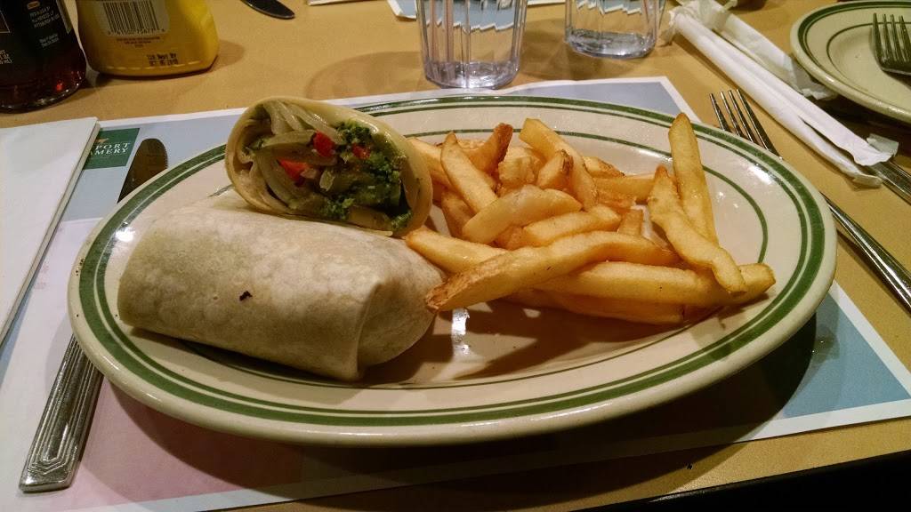 Newport Creamery | restaurant | 1256 Warwick Ave, Warwick, RI 02888, USA | 4014638317 OR +1 401-463-8317