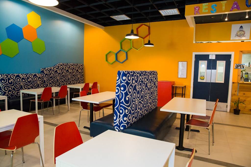 Arepas Bee | restaurant | 13412 Jefferson Davis Highway, (Inside Beehive Playground), Woodbridge, VA 22191, USA | 7039107108 OR +1 703-910-7108