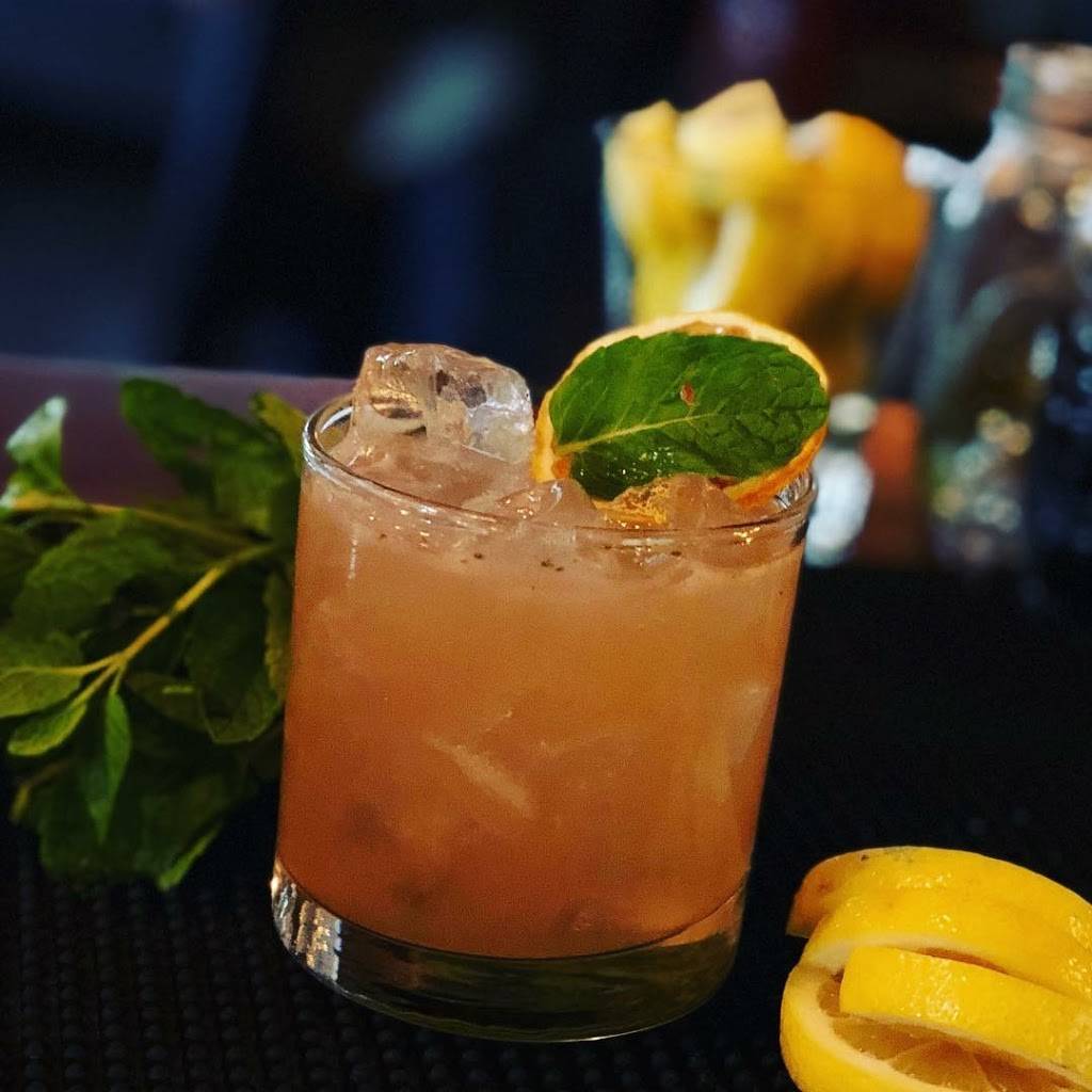 Malones Grille | restaurant | 4402 Scotts Valley Dr, Scotts Valley, CA 95066, USA | 8314382244 OR +1 831-438-2244