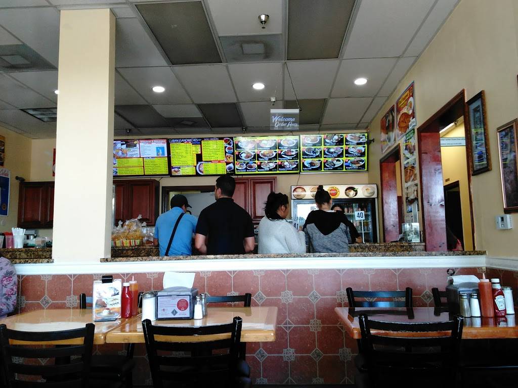 Hebers Cuban Cafe Apopka | cafe | 2131 E Semoran Blvd, Apopka, FL 32703, USA | 4078140584 OR +1 407-814-0584