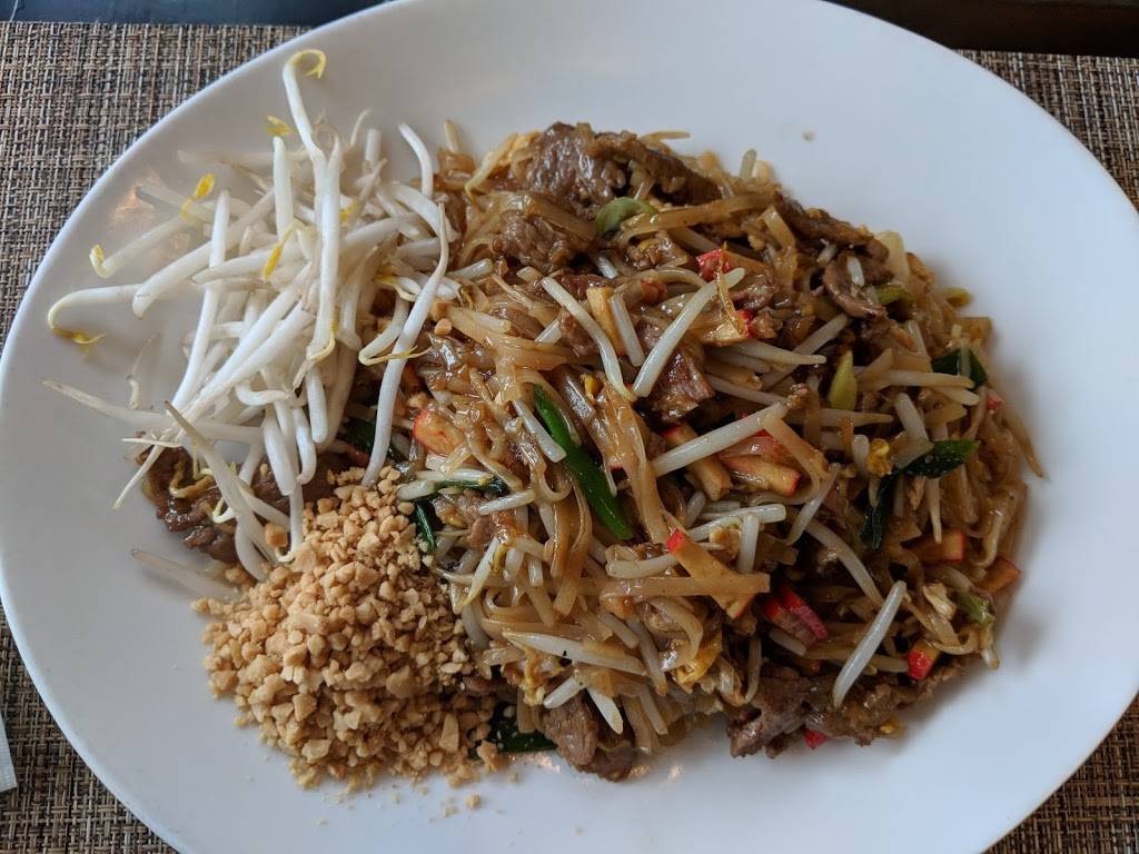 Side Street & Sushi Bar by I-Thai | restaurant | 8603 Westwood Center Dr #100, Tysons, VA 22182, USA | 7032638742 OR +1 703-263-8742