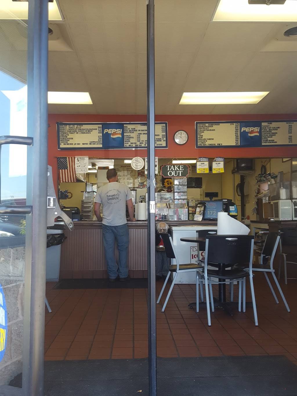 Angs Lunch Car | restaurant | 1501 Clinton St, Buffalo, NY 14206, USA | 7168228518 OR +1 716-822-8518