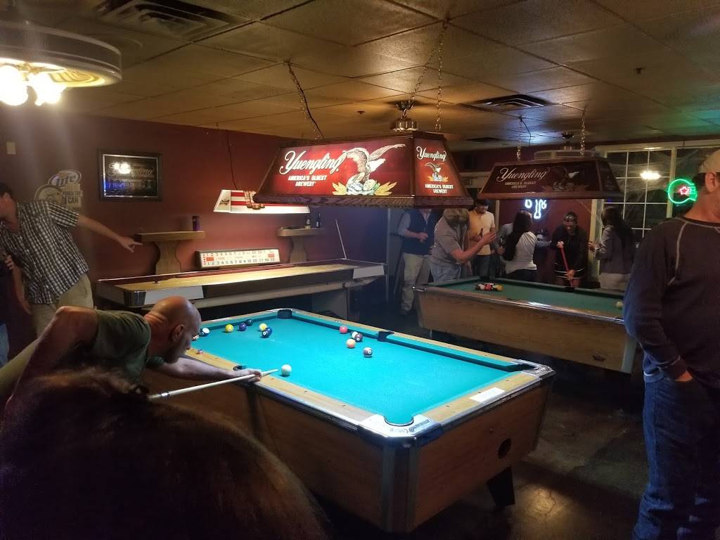 The Crossing Bar & Grill | night club | 7281 Hacks Cross Rd #4213, Olive Branch, MS 38654, USA | 6628936242 OR +1 662-893-6242