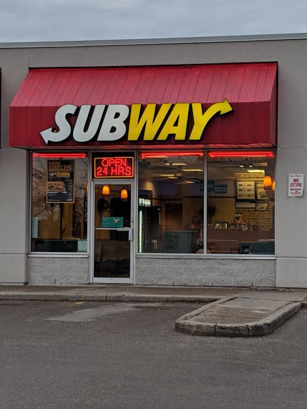 Subway | meal takeaway | 6 Harwood Ave SW, Ajax, ON L1S 7L8, Canada | 9056864010 OR +1 905-686-4010