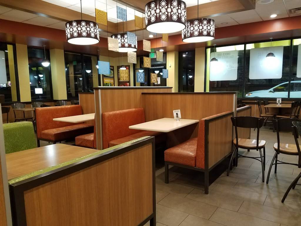 El Pollo Loco | restaurant | 31550 Grape St, Lake Elsinore, CA 92532, USA | 9512451542 OR +1 951-245-1542