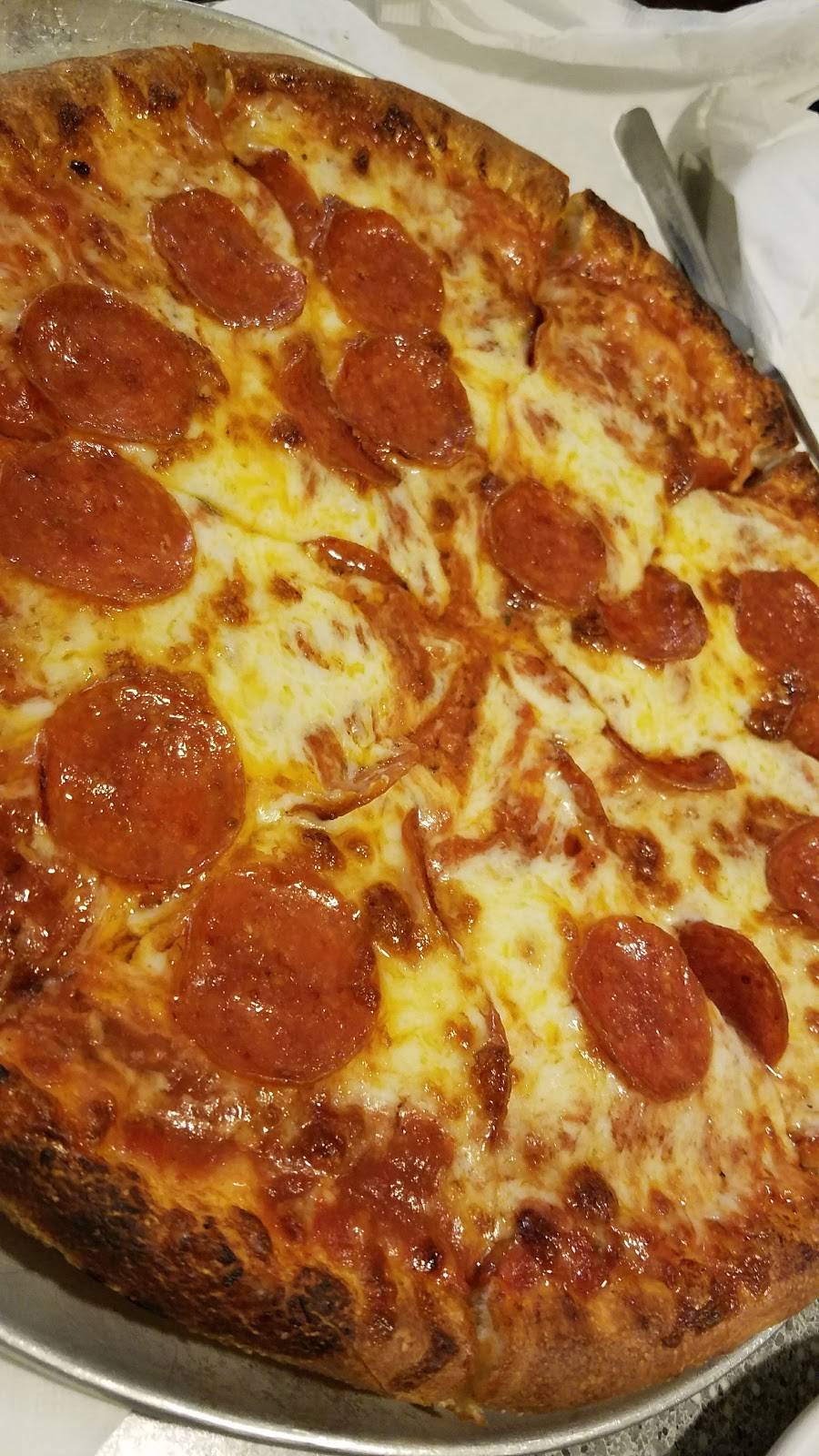 Bobs Pizza & Drive Thru | restaurant | 1539 OH-44, Randolph, OH 44265, USA | 3303251873 OR +1 330-325-1873