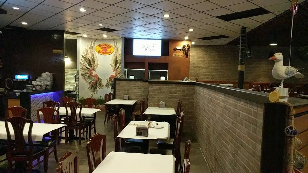 Boiling Seafood Crawfish | restaurant | 1446 Bethel Rd, Columbus, OH 43220, USA | 6145921888 OR +1 614-592-1888