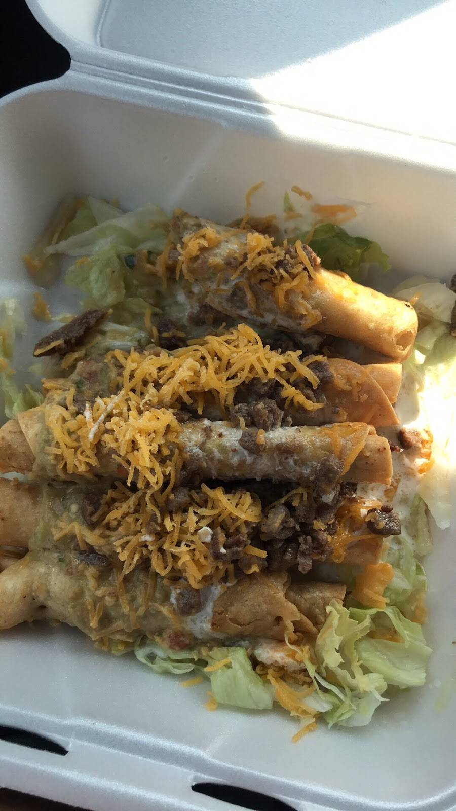 Reynaldos Restaurant | restaurant | 571 W Ramsey St, Banning, CA 92220, USA | 9519221149 OR +1 951-922-1149