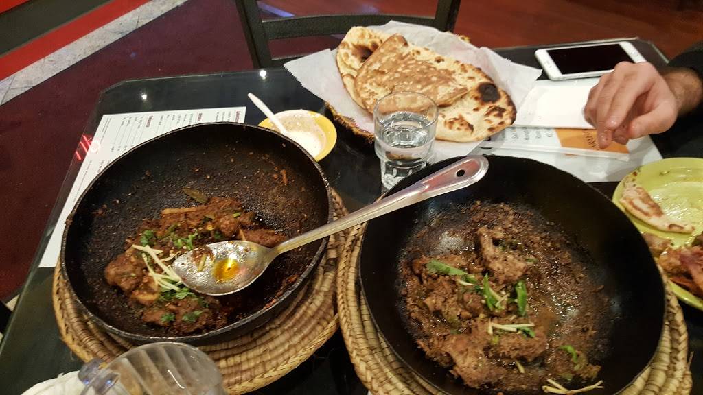 Karahi Corner | restaurant | 2658 W Devon Ave, Chicago, IL 60659, USA | 7735164743 OR +1 773-516-4743