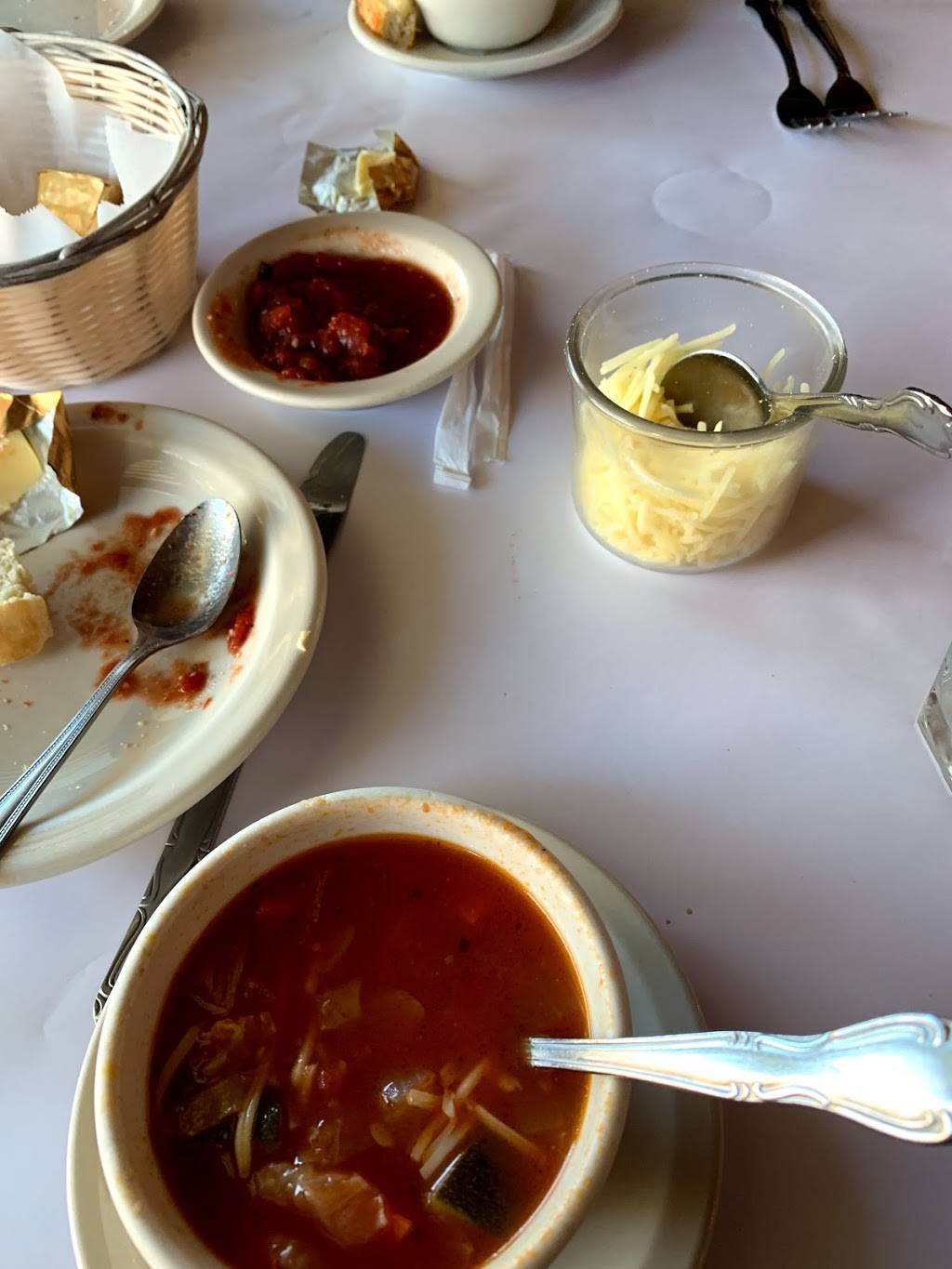 Ginas Italian Cuisine | restaurant | 138 E Branch St, Arroyo Grande, CA 93420, USA | 8054813266 OR +1 805-481-3266