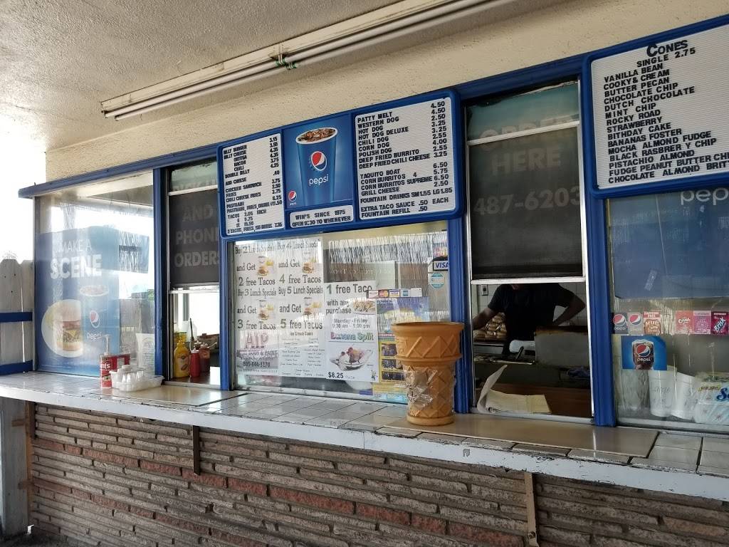 Wins Drive-In | restaurant | 310 N A St, Oxnard, CA 93030, USA | 8054876203 OR +1 805-487-6203