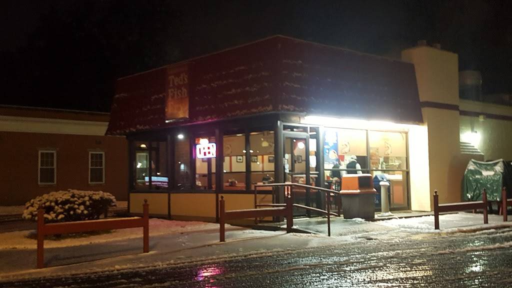 Teds Fish Fry | restaurant | 636 New Loudon Rd, Latham, NY 12110, USA | 5187833176 OR +1 518-783-3176
