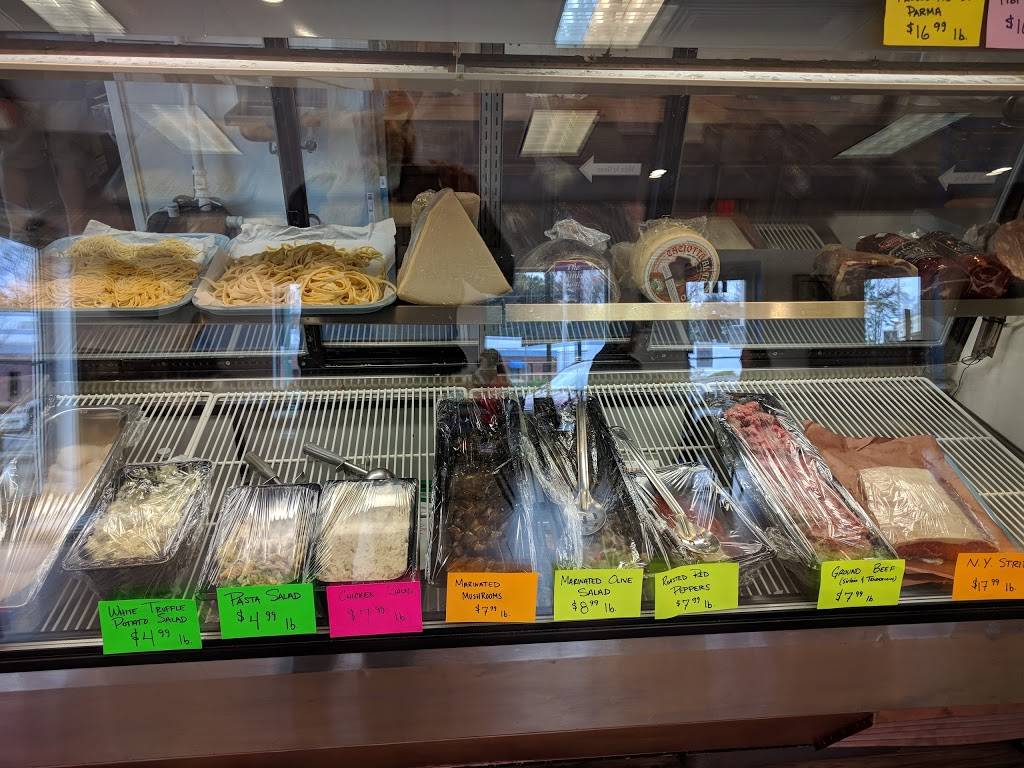 Blue Marble Deli and City Market | restaurant | 286 Market St, Seneca, SC 29678, USA | 8642806717 OR +1 864-280-6717