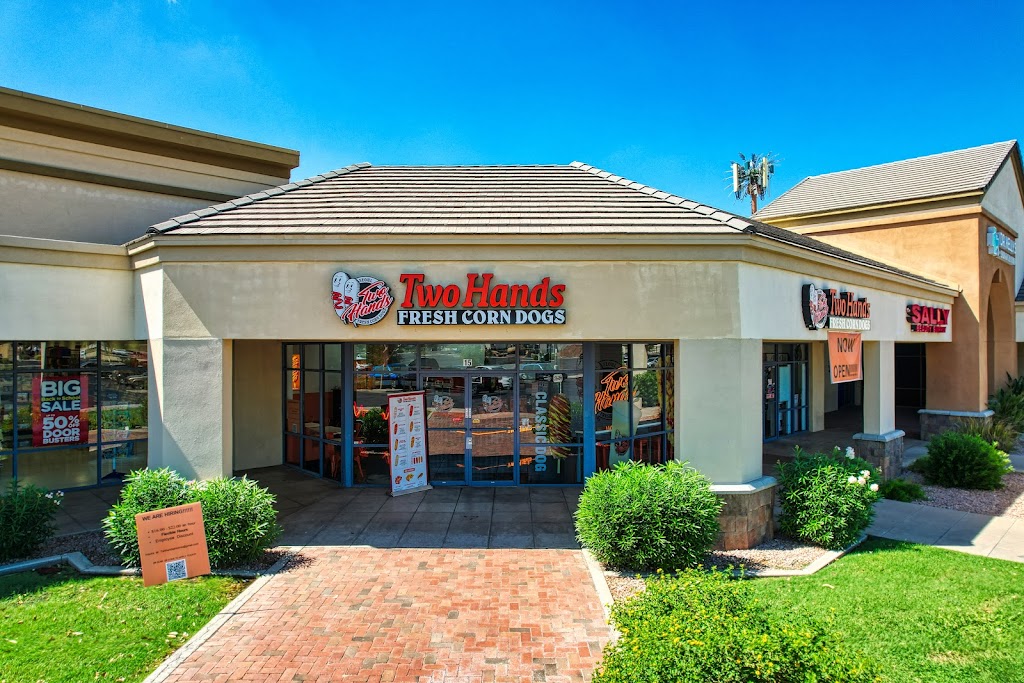 Two Hands Corn dog Phoenix AZ | restaurant | 4727 E Bell Rd #15, Phoenix, AZ 85032, USA | 6026752684 OR +1 602-675-2684