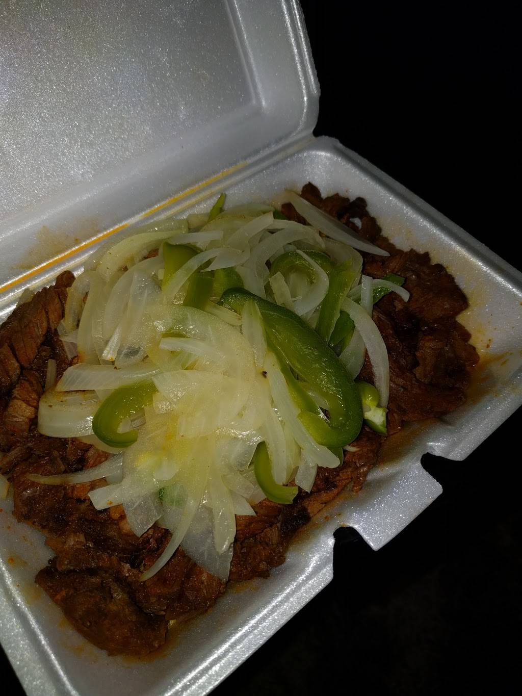 New China | restaurant | 74-19 Metropolitan Ave, Middle Village, NY 11379, USA | 7183261983 OR +1 718-326-1983