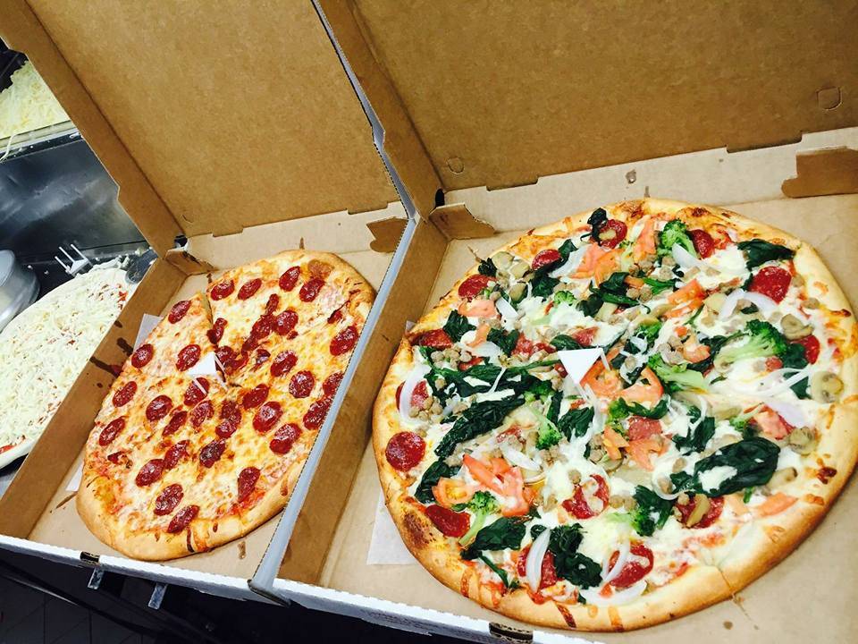 South Side Chicken & Seafood Philly Pizza | meal delivery | 1508 Point Breeze Ave, Philadelphia, PA 19146, USA | 2152187200 OR +1 215-218-7200