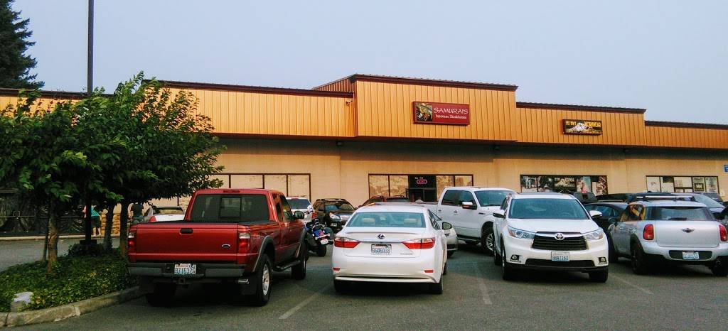 Samurais Japanese Steakhouse | restaurant | 19321 Mountain Hwy E, Spanaway, WA 98387, USA | 2538465557 OR +1 253-846-5557