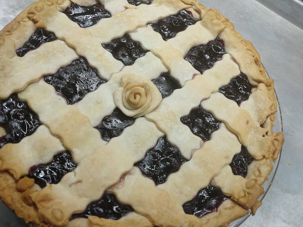 Deweese Family Diner | restaurant | 3753 Main St, Keokuk, IA 52632, USA | 3196213321 OR +1 319-621-3321