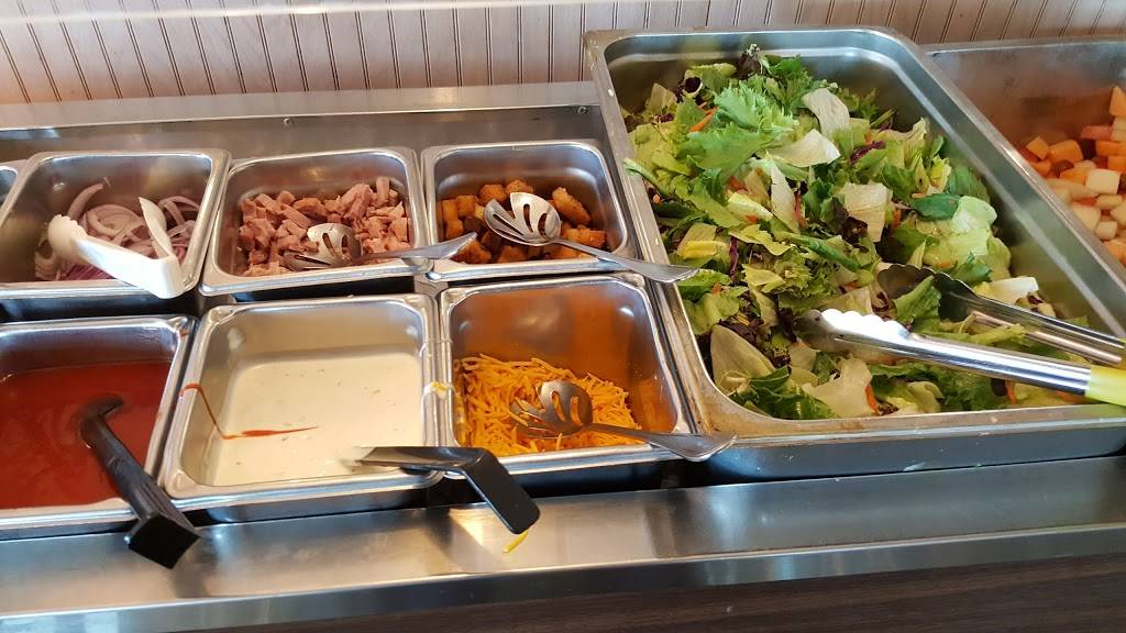 Athens Family Restaurant | restaurant | 5547 N Lovers Lane Rd, Milwaukee, WI 53225, USA | 4144623950 OR +1 414-462-3950