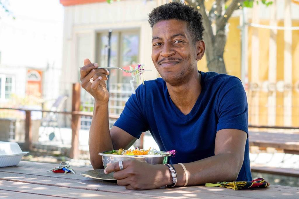 Kits Kitchen | restaurant | 23 Maine Ave, Richmond, CA 94804, USA | 5106720006 OR +1 510-672-0006