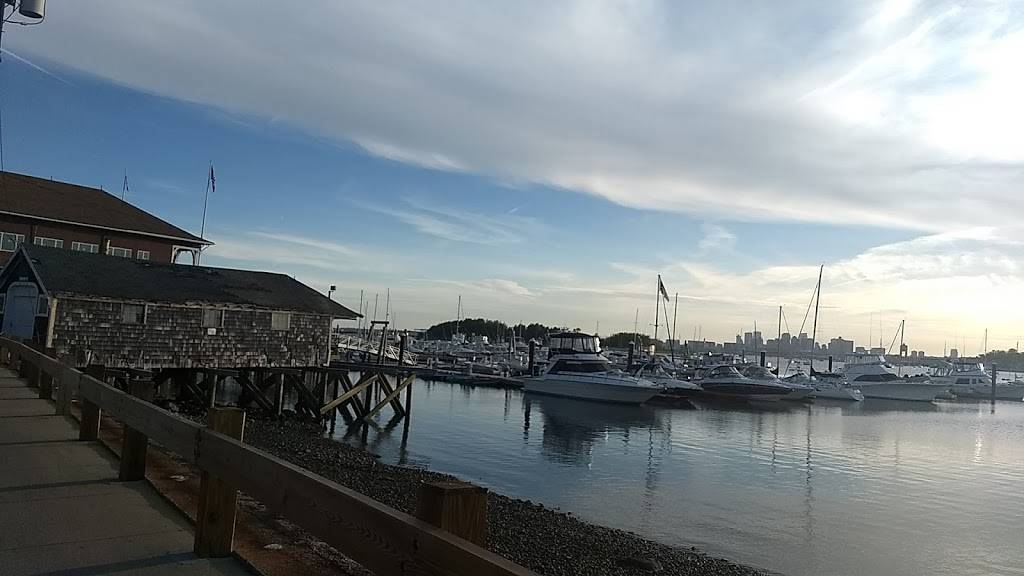 Winthrop Yacht Club | night club | 649 Shirley St, Winthrop, MA 02152, USA | 6178466209 OR +1 617-846-6209